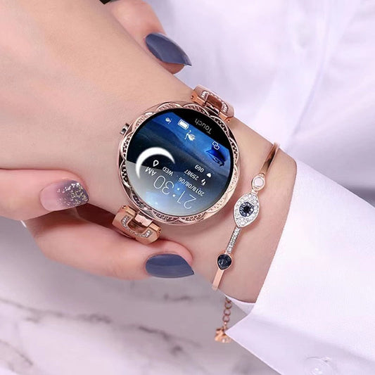 Women’s Classic Smartwatch | Bracelet Design