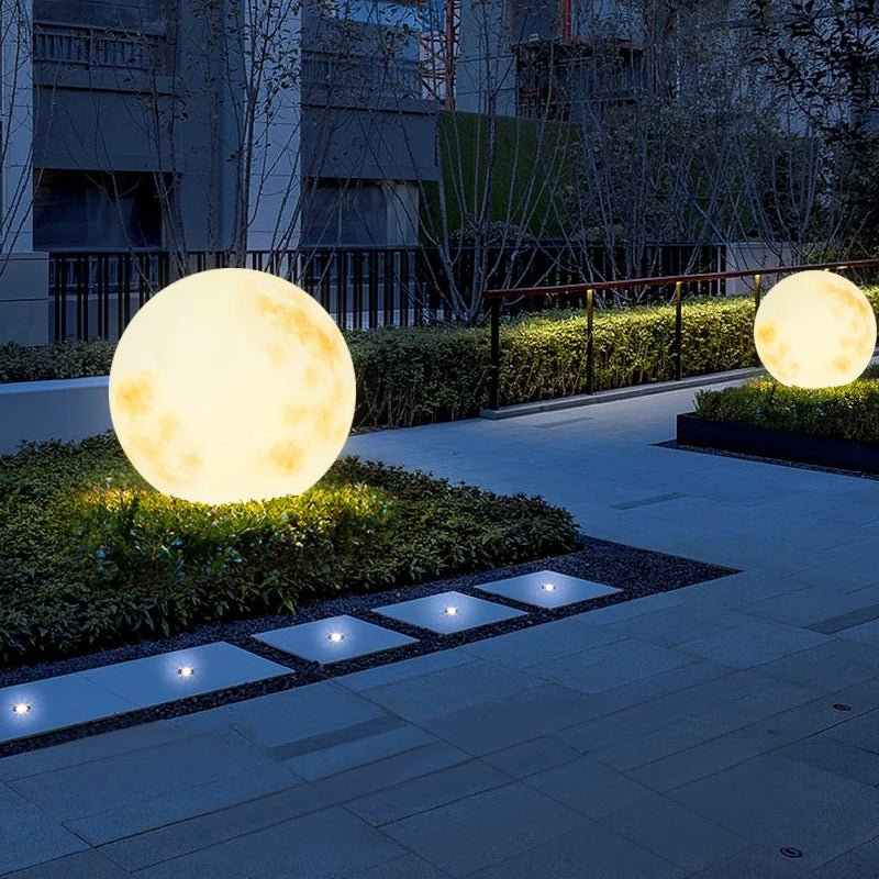 Outdoor Decorative Moon Lamp | Garden
